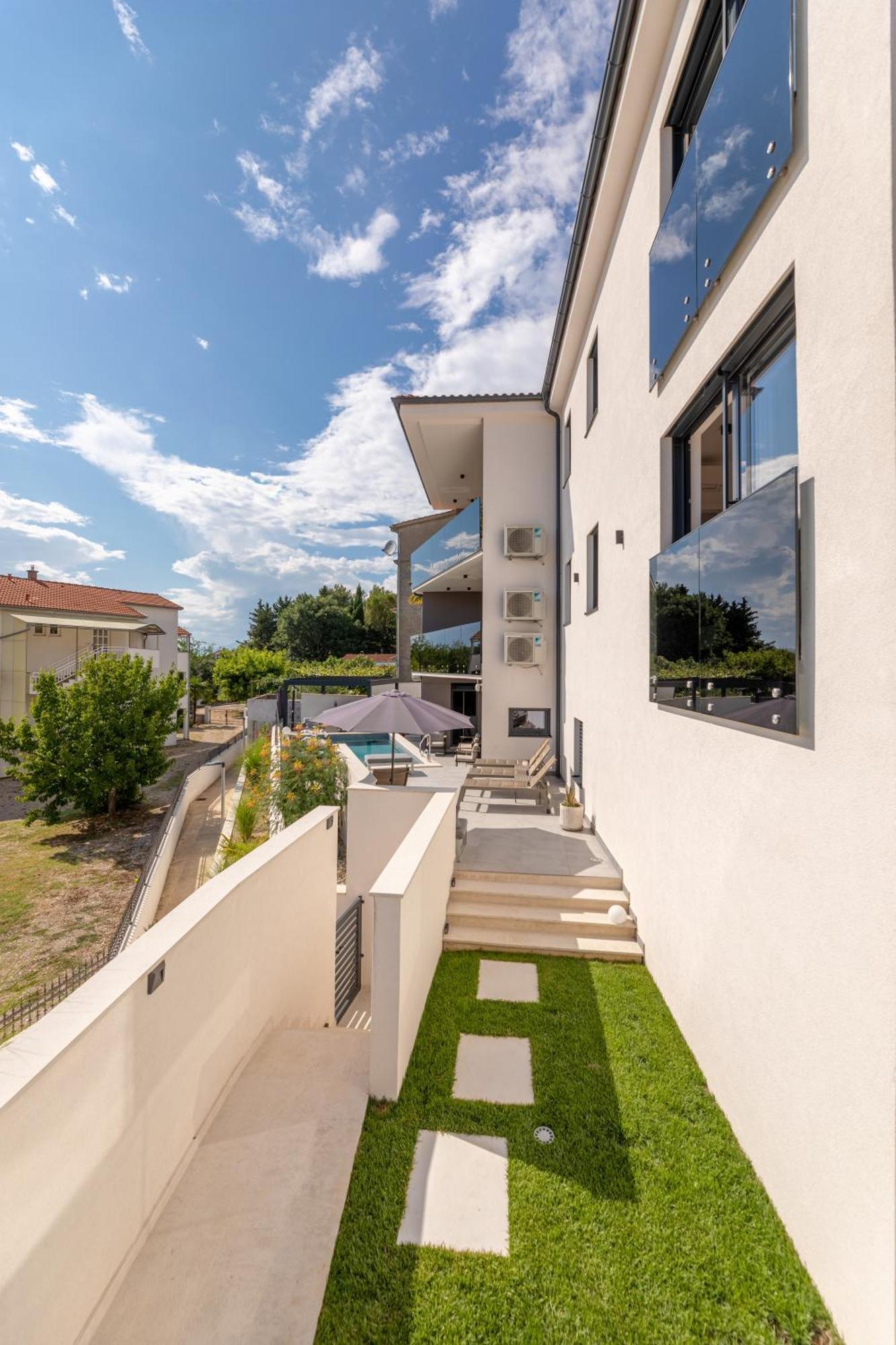 Villa Aurea Apartments Malinska De Luxe Экстерьер фото
